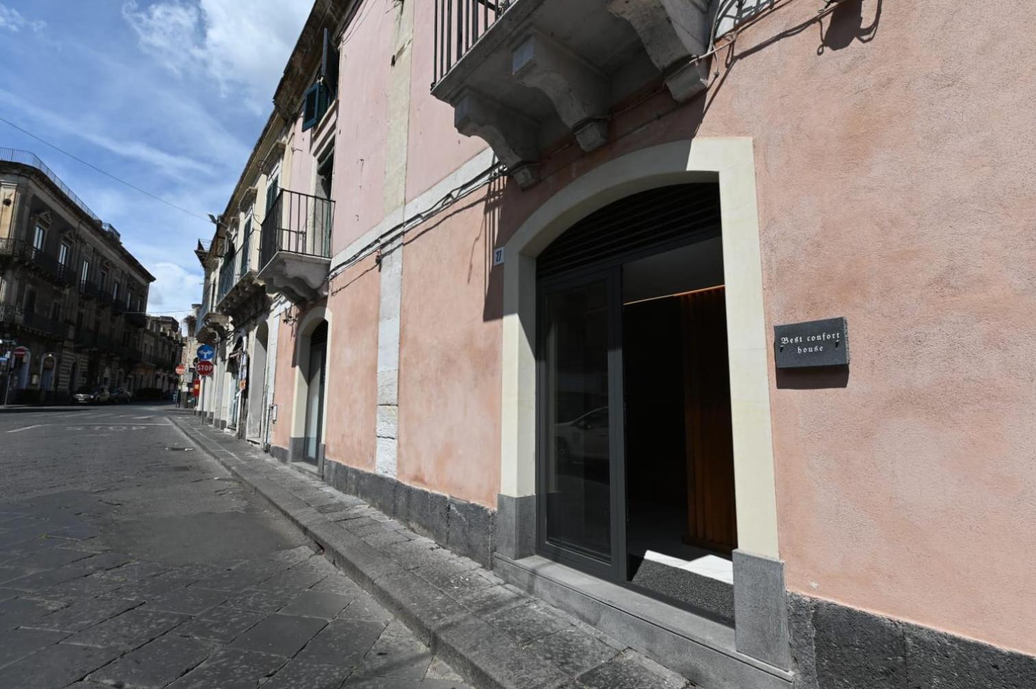 Suite Al Centro Storico Acireale Buitenkant foto