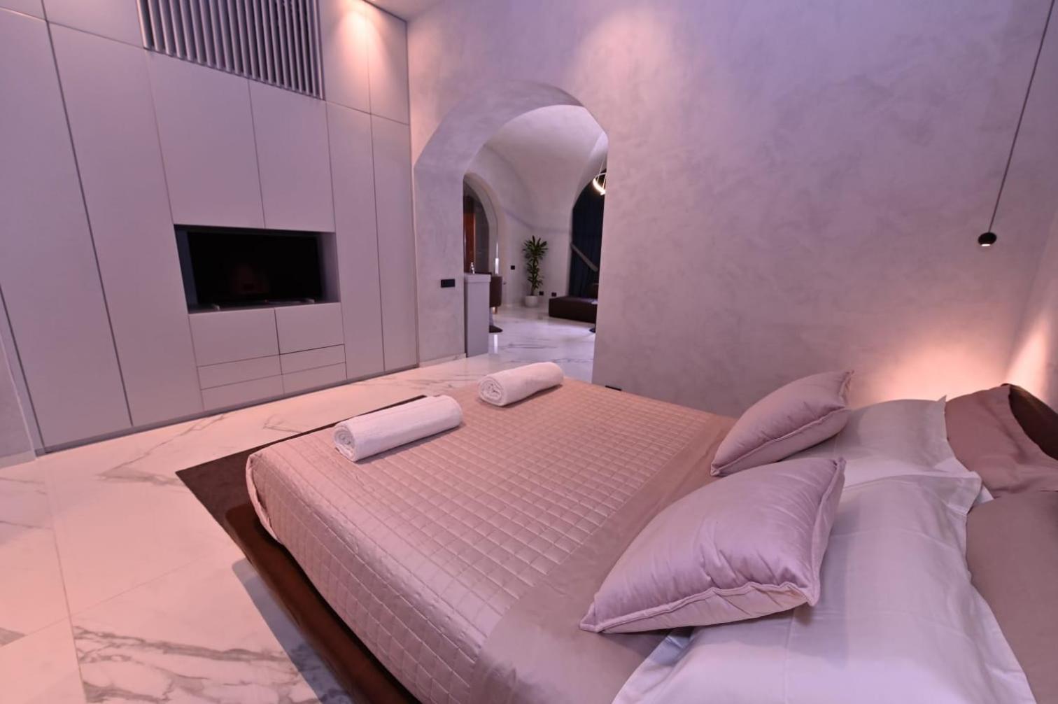 Suite Al Centro Storico Acireale Buitenkant foto